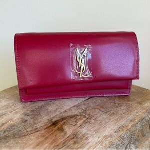 NEW Red with gold chain strap Crossbody Shoulder Bag